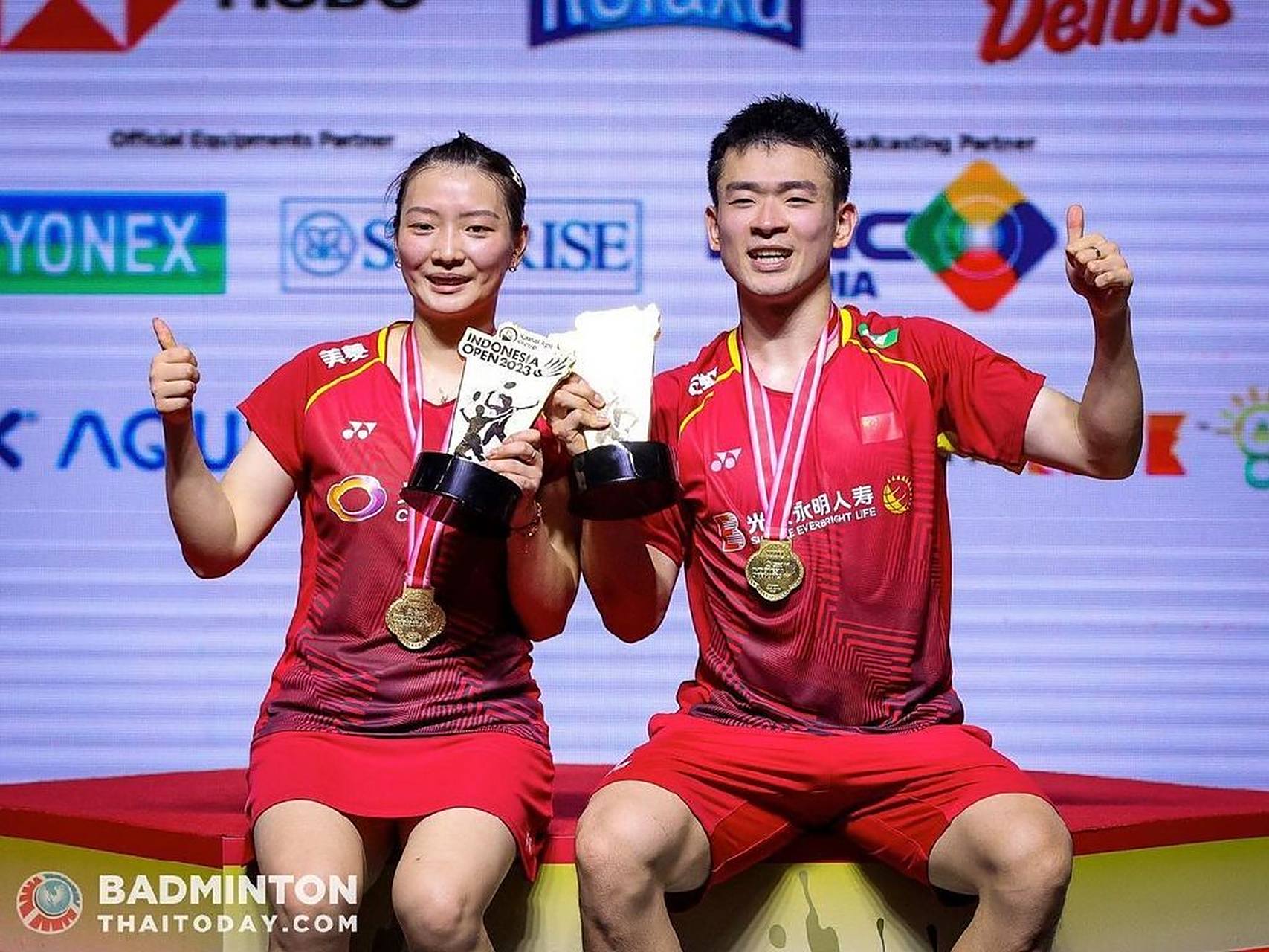 印尼队横扫丹麦队，辛杜点燃赛场