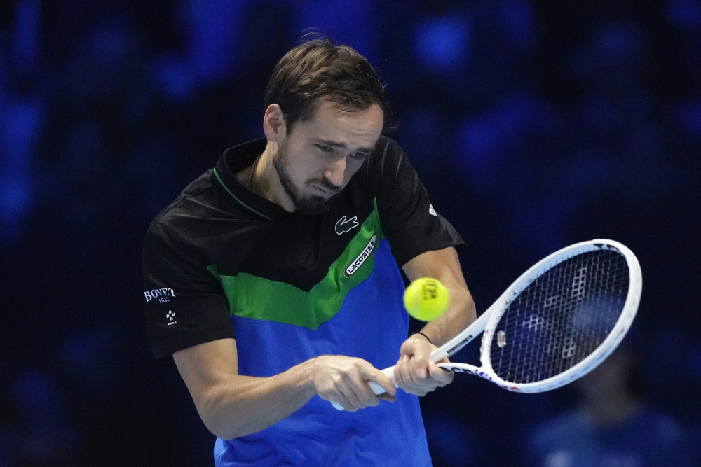 年终总决赛绝杀ATP总决赛，梅德韦杰夫惊艳四座