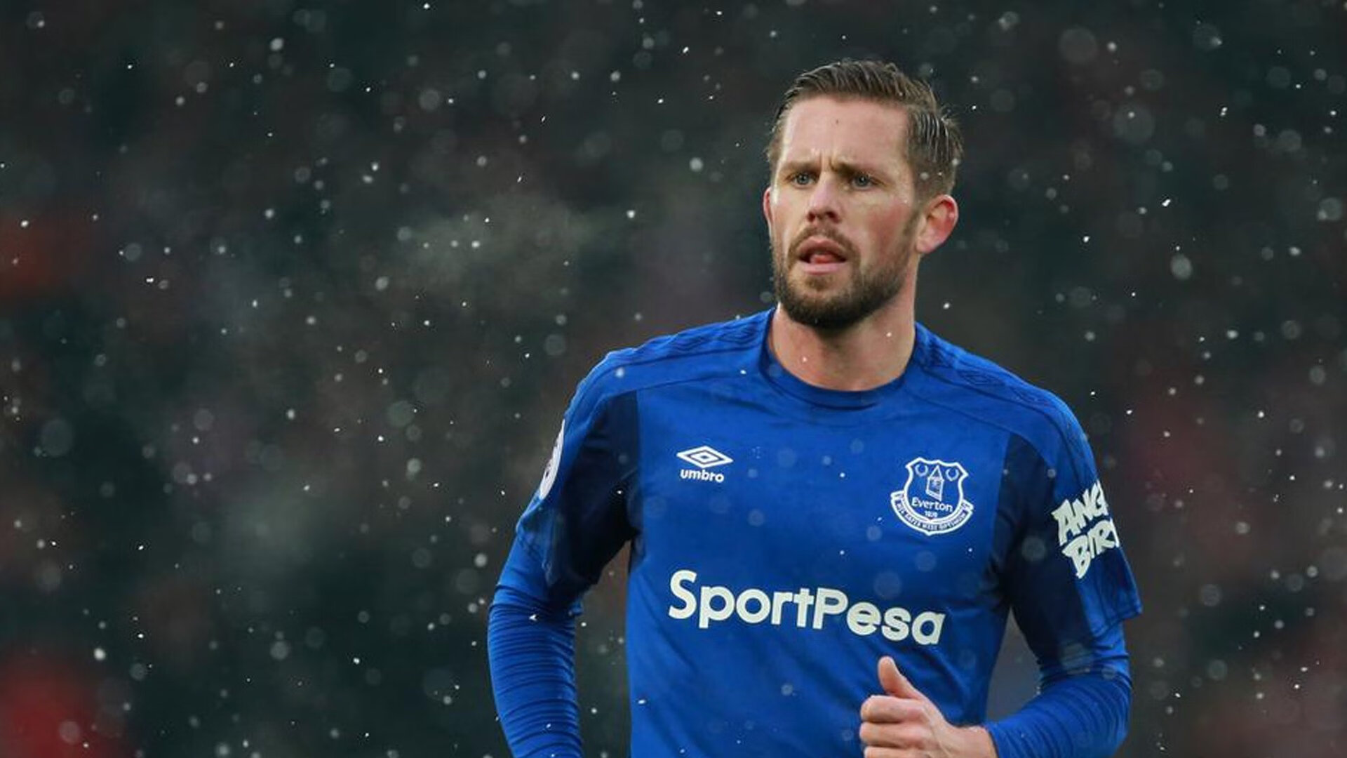 赛场上的主宰者，从步行者击败勇士到范弗利特在意甲焦点战的接管艺术